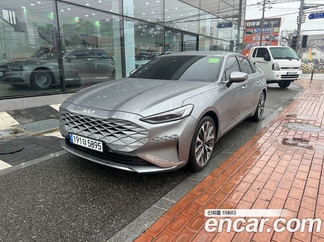 Kia K8 Signature, 2023 2