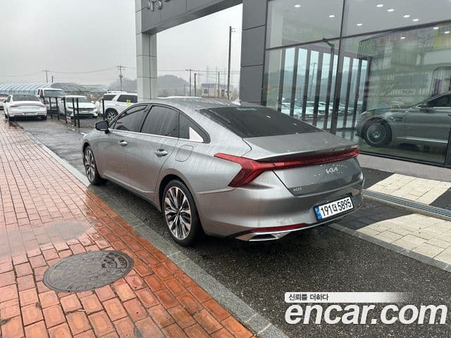 Kia K8 Signature, 2023 6