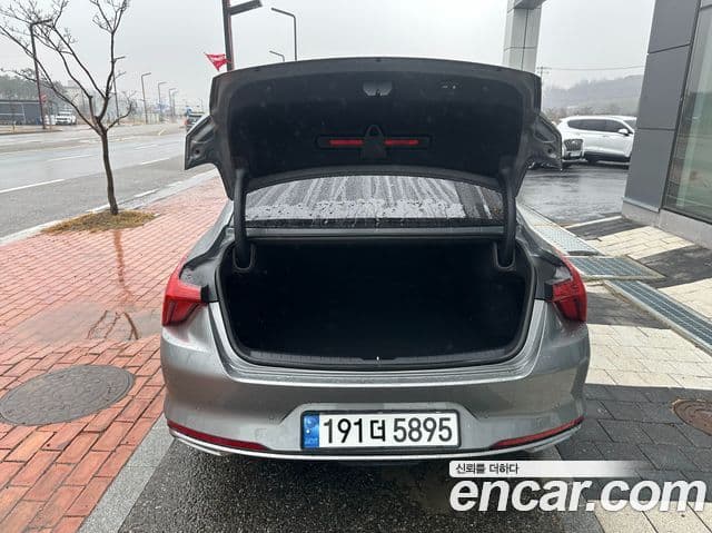 Kia K8 Signature, 2023 7