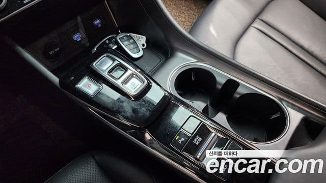 Hyundai Sonata (DN8) Premium Family, 2021 9