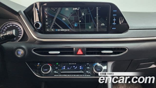 Hyundai Sonata (DN8) Premium Family, 2021 15