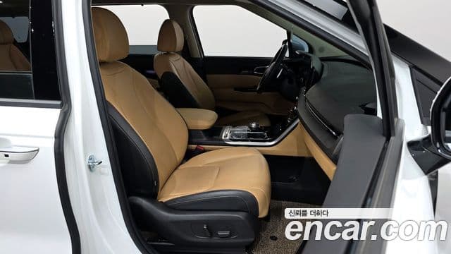 Kia Carnival 4세대 Signature, 2023 10
