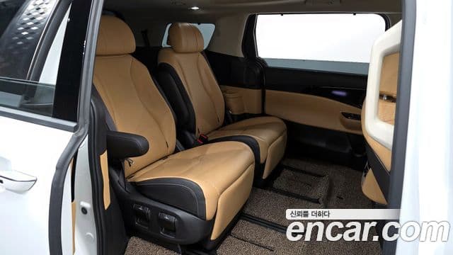 Kia Carnival 4세대 Signature, 2023 12