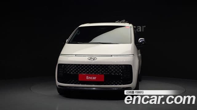 Hyundai Staria Prestige, 2023 3