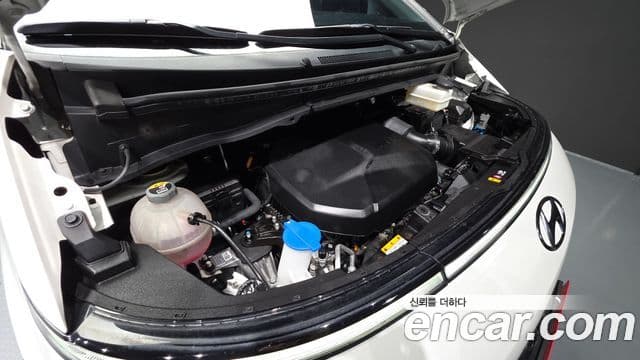 Hyundai Staria Prestige, 2023 6