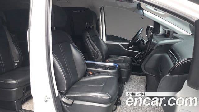 Hyundai Staria Prestige, 2023 11