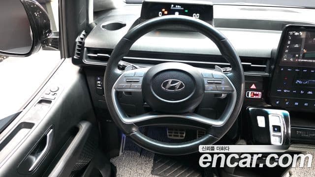 Hyundai Staria Prestige, 2023 13