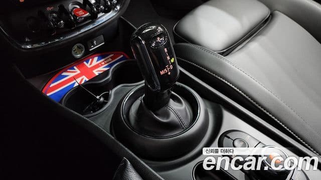 Mini Cooper D 클럽맨 2세대, 2020 9