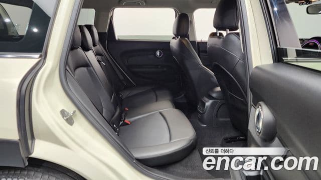 Mini Cooper D 클럽맨 2세대, 2020 12