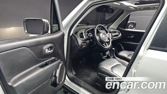 Jeep Renegade 2.4 Limited, 2019 12