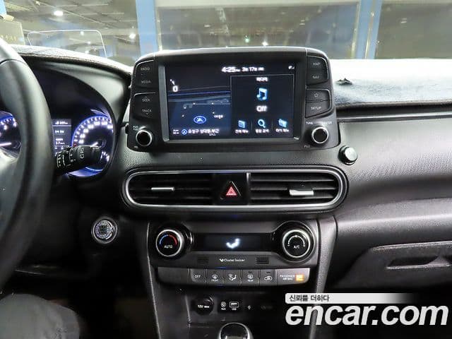 Hyundai Kona Premium, 2018 18