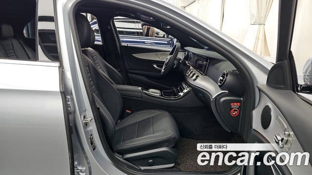 Mercedes-Benz E-класс W213 Avantgarde, 2021 11