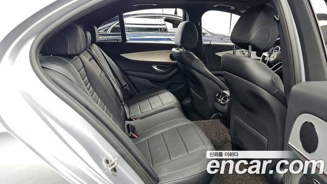 Mercedes-Benz E-класс W213 Avantgarde, 2021 12