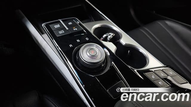 Kia K8 Trendy(таксомоторный тип), 2024 9