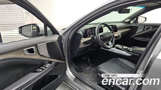 Kia K8 Trendy(таксомоторный тип), 2024 10