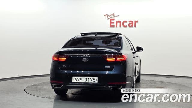 Kia All New K7 гибрид Noblesse, 2017 4