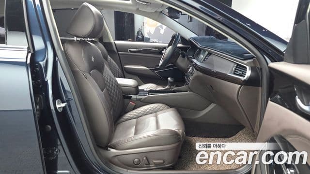 Kia All New K7 гибрид Noblesse, 2017 10