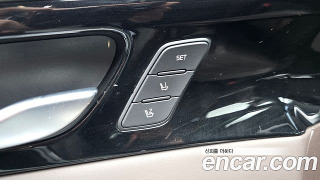 Kia All New K7 гибрид Noblesse, 2017 16