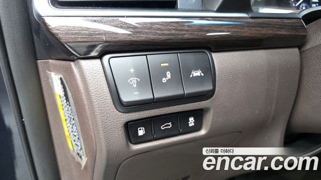 Kia All New K7 гибрид Noblesse, 2017 17