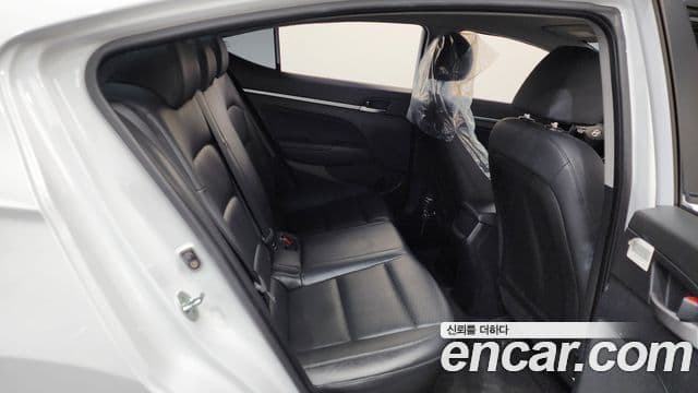 Hyundai The / новый New Avante AD Style, 2019 12