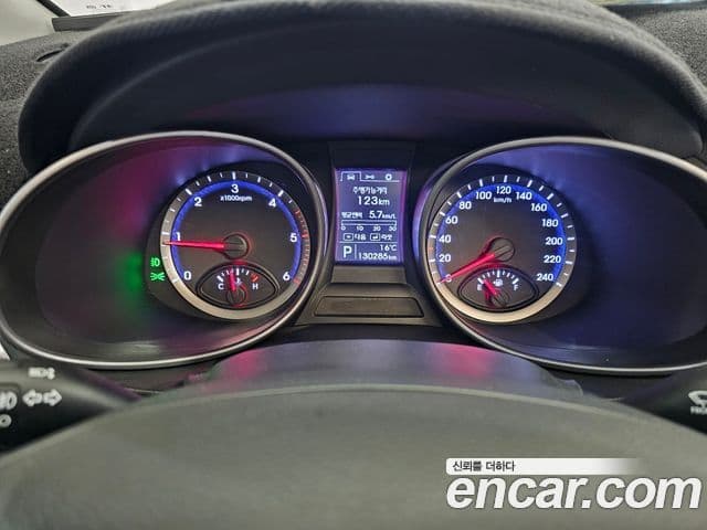 Hyundai Santa Fe DM Premium, 2015 19