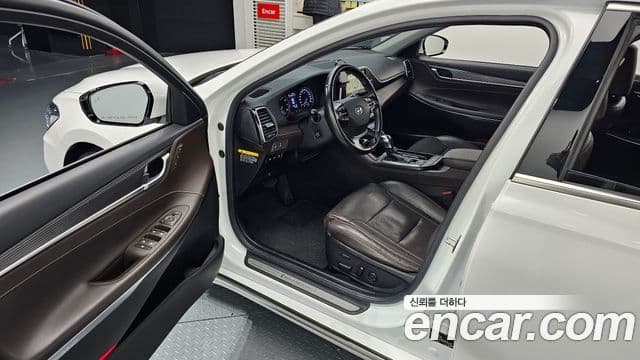 Hyundai Grandeur IG Special, 2018 11