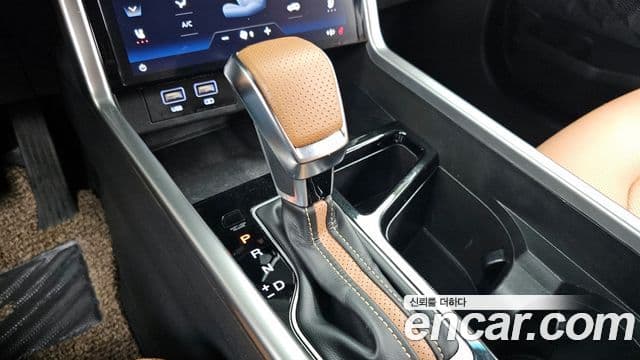 KG모빌리티(SsangYong) Torres T7, 2024 9