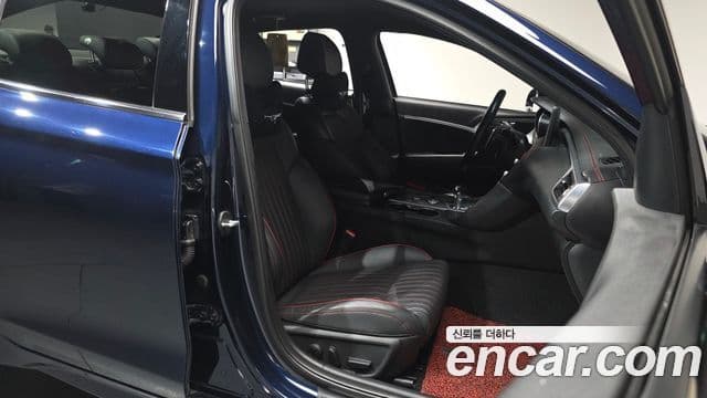 Genesis G70 Elite, 2019 10