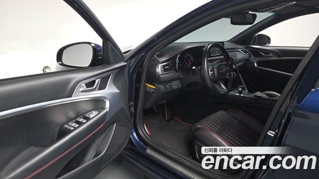 Genesis G70 Elite, 2019 11