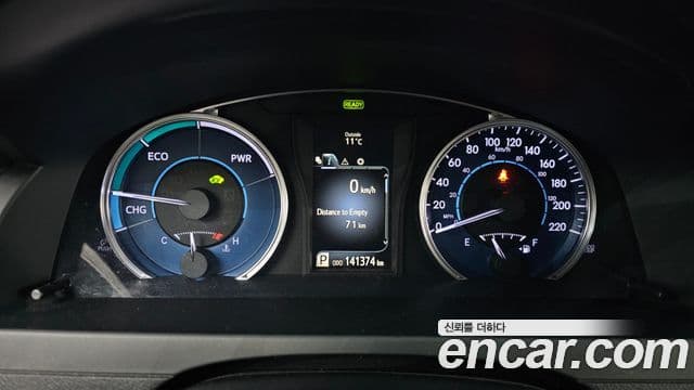 Toyota New 캠리 гибрид LE, 2017 8