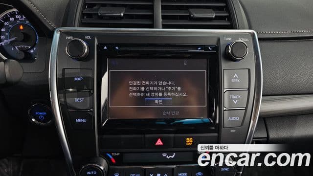 Toyota New 캠리 гибрид LE, 2017 17