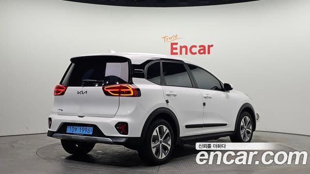 Kia Niro Plus Air, 2023 2