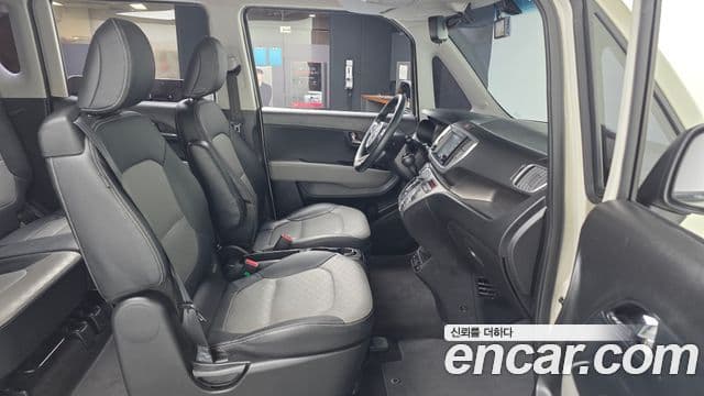 Kia The / новый New Ray Prestige, 2018 11