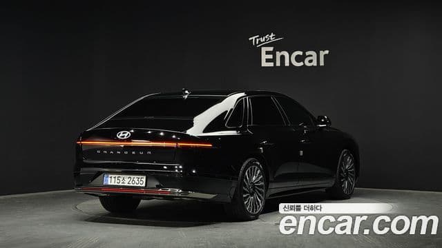Hyundai Grandeur гибрид (GN7) Calligraphy, 2025 2