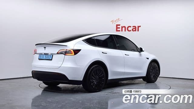 Tesla модель Y, 2024 2