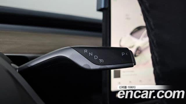 Tesla модель Y, 2024 9