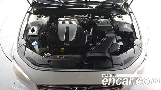 Hyundai Grandeur IG 3.0 LPi Modern (арендный автомобиль), 2019 6