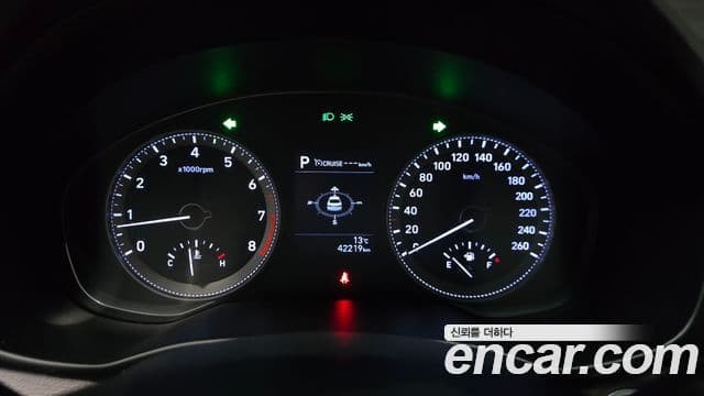 Hyundai Grandeur IG 3.0 LPi Modern (арендный автомобиль), 2019 8