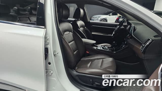 Hyundai Grandeur IG 3.0 LPi Modern (арендный автомобиль), 2019 10