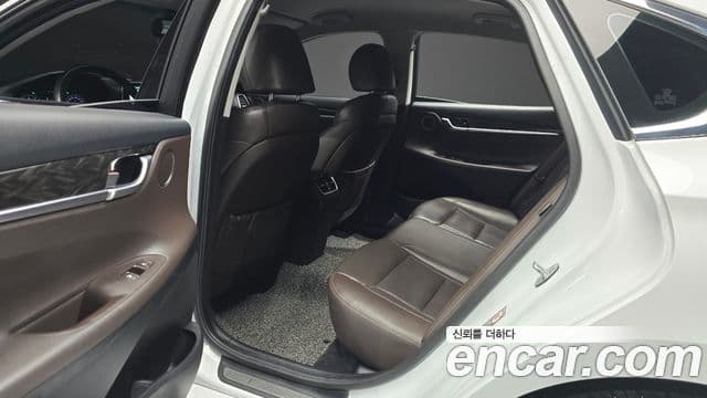 Hyundai Grandeur IG 3.0 LPi Modern (арендный автомобиль), 2019 12