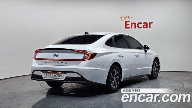 Hyundai Sonata гибрид (DN8) Modern, 2022 2