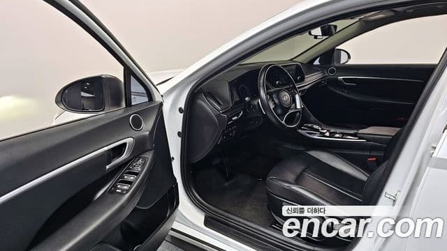 Hyundai Sonata гибрид (DN8) Modern, 2022 11