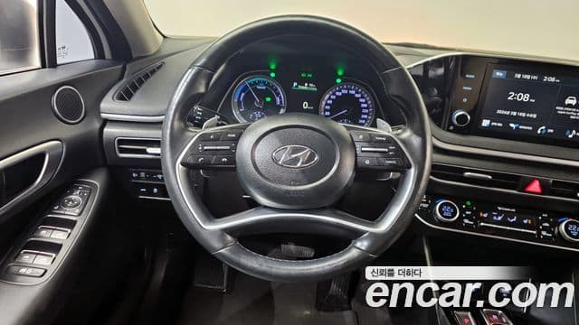 Hyundai Sonata гибрид (DN8) Modern, 2022 13
