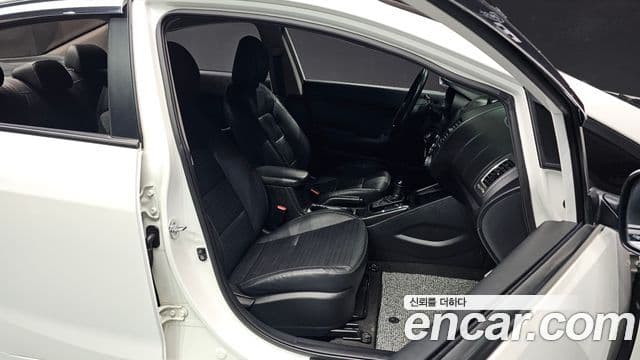 Kia The / новый New K3 Trendy, 2017 10