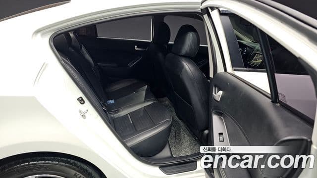 Kia The / новый New K3 Trendy, 2017 11