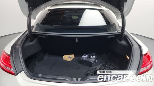 Mercedes-Benz C-класс W205 C63 AMG купе, 2017 20