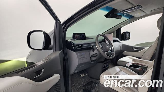 Hyundai Staria Inspiration, 2022 10