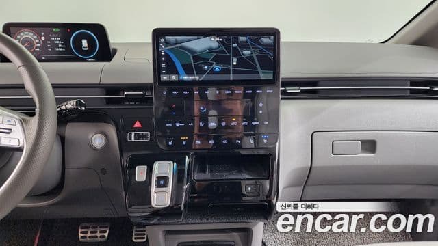 Hyundai Staria Inspiration, 2022 14