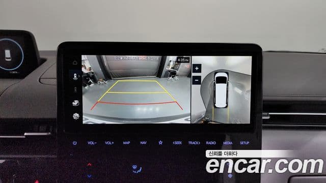 Hyundai Staria Inspiration, 2022 15