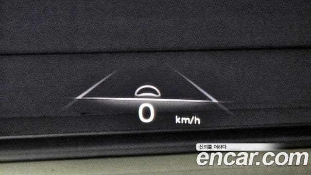 Genesis GV70, 2021 8